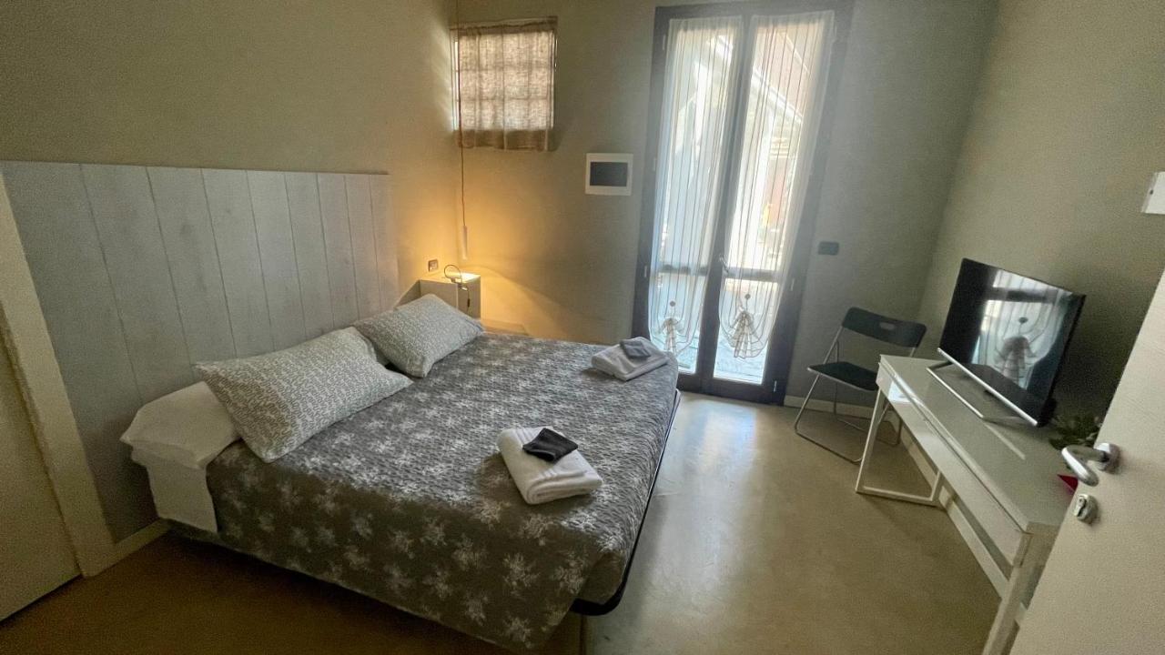 B&B Aurora Bergamo Exterior foto